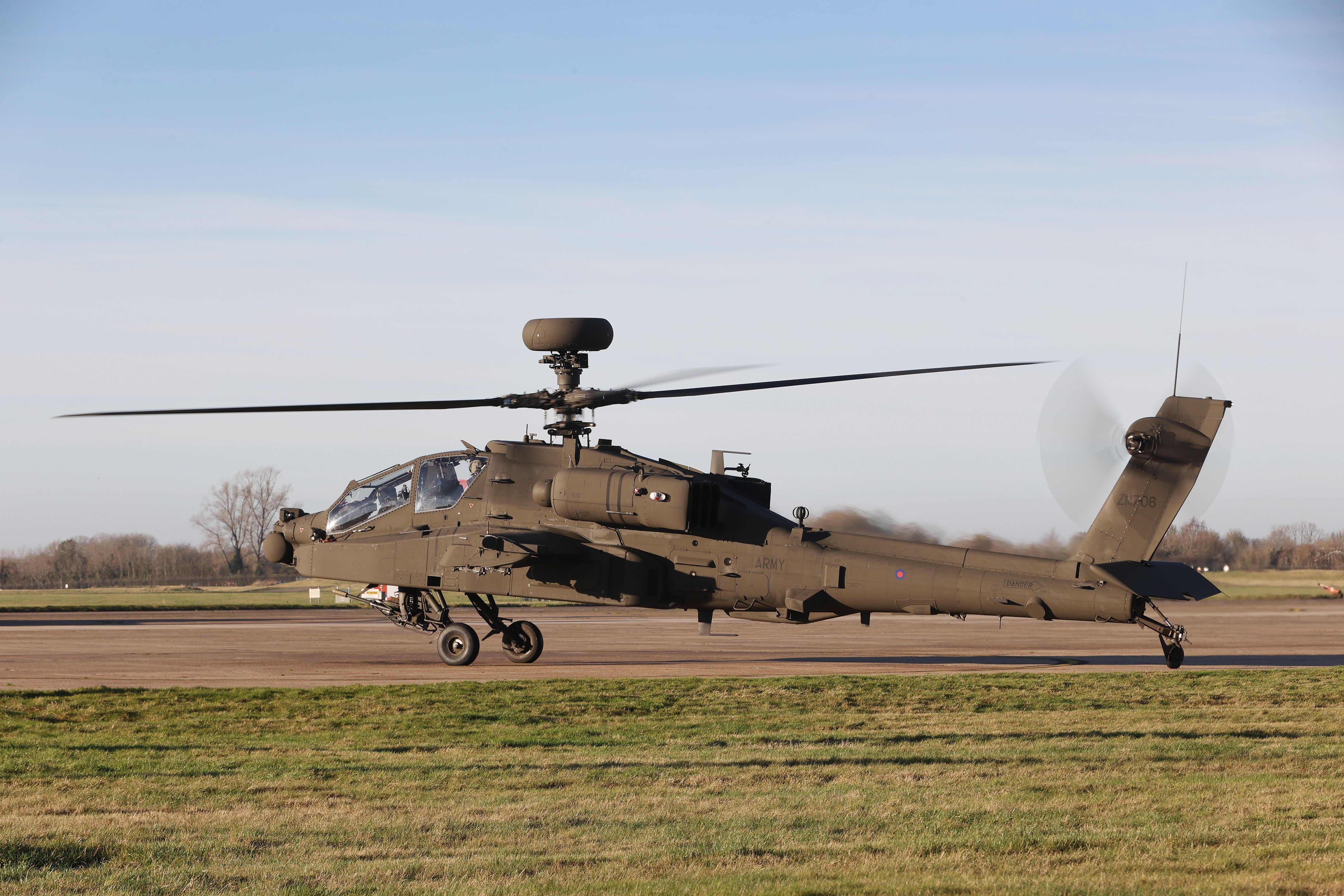 AH-64E Apache attack helicopters enter service in British Army 