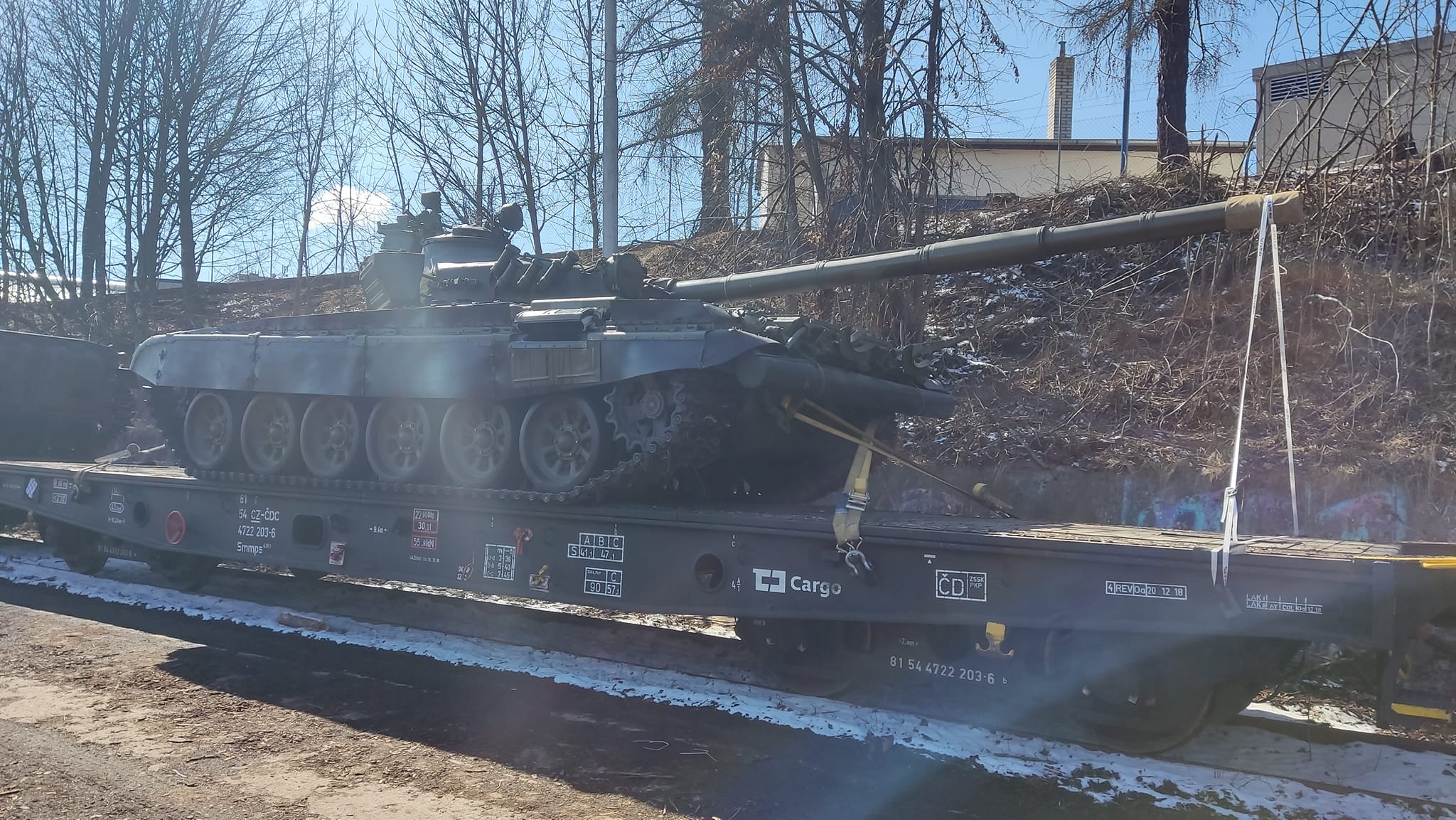 Czechia Donates T-72 tanks to Ukraine