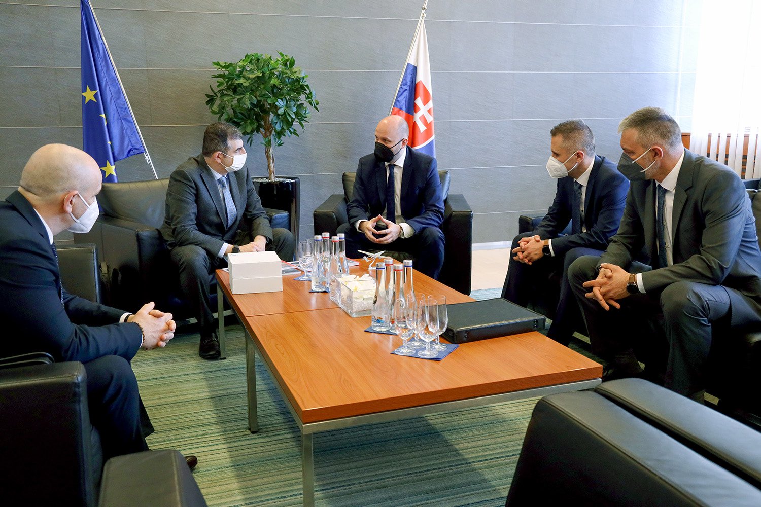 Slovakia Wants to Acquire TB2 Drones