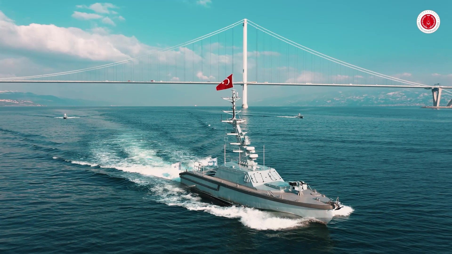  Various USVs Perform Under the Swarm Technology