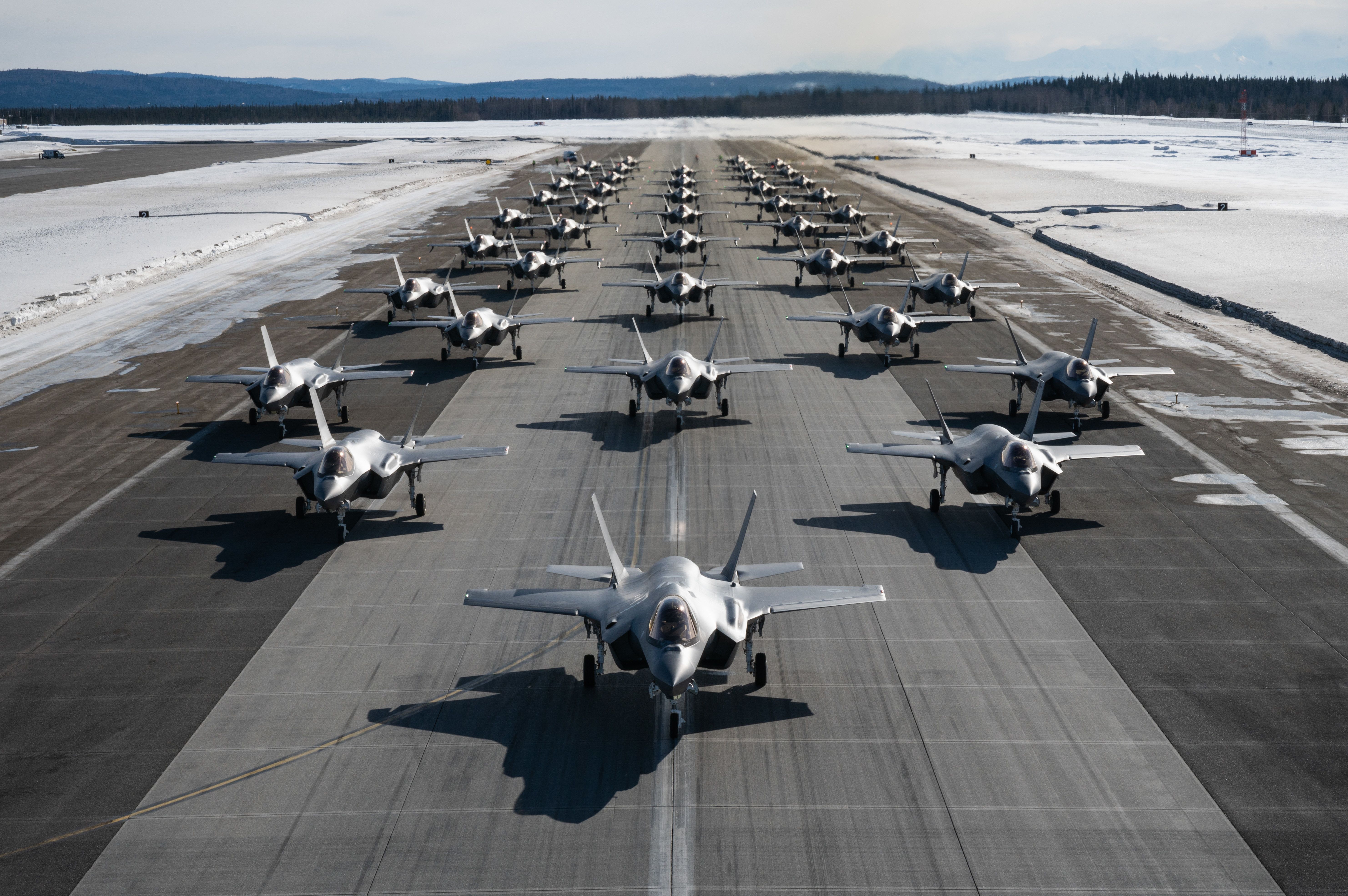 Lockheed Martin to produce 375 F-35 Fighter Jets for USA