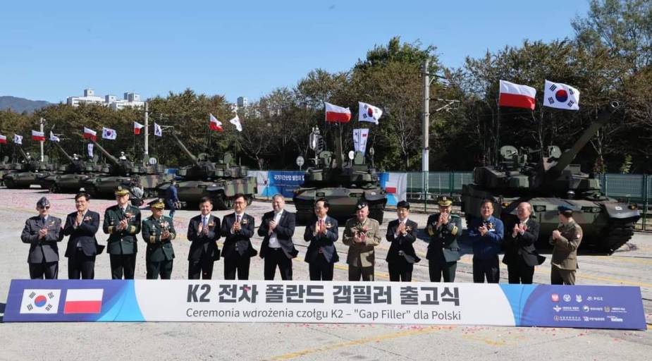 Korea Rolled out Poland’s First 10 K2 Tanks