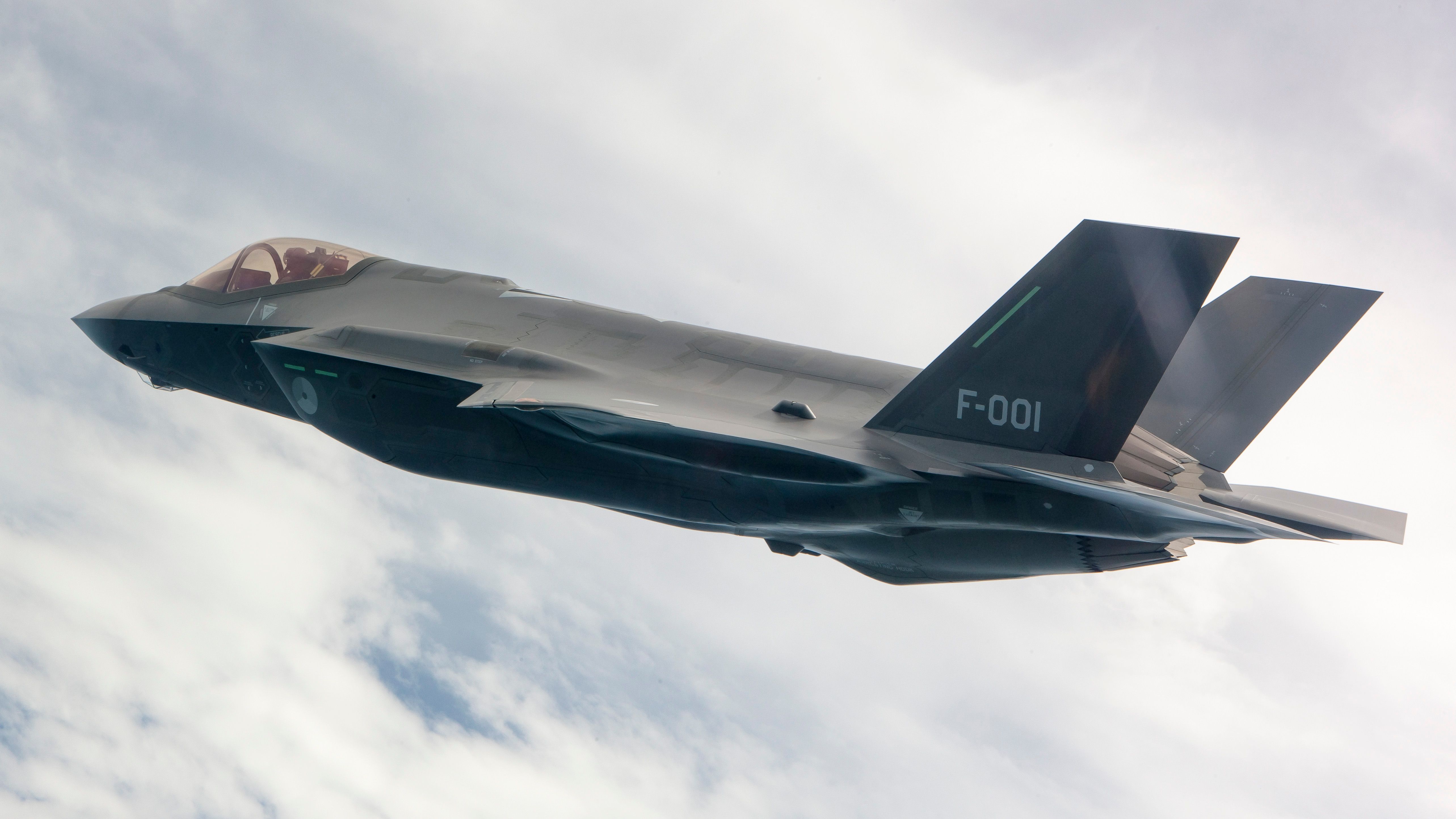 The Netherlands Deploys F-35 to Poland