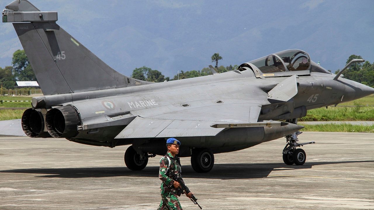 France Increases Defence Budget