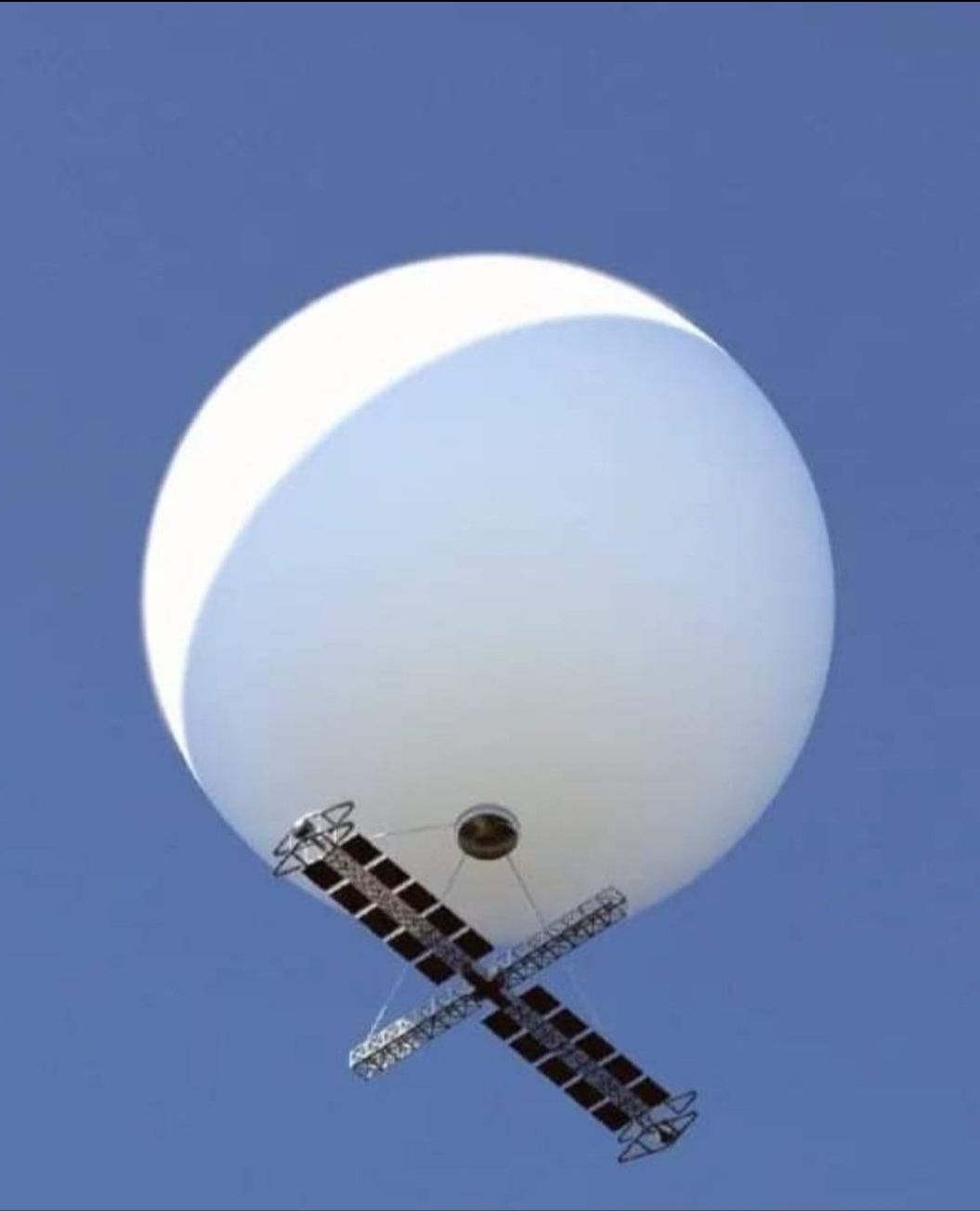  F-22 Shoots Down Suspected Chinese Spy Balloon