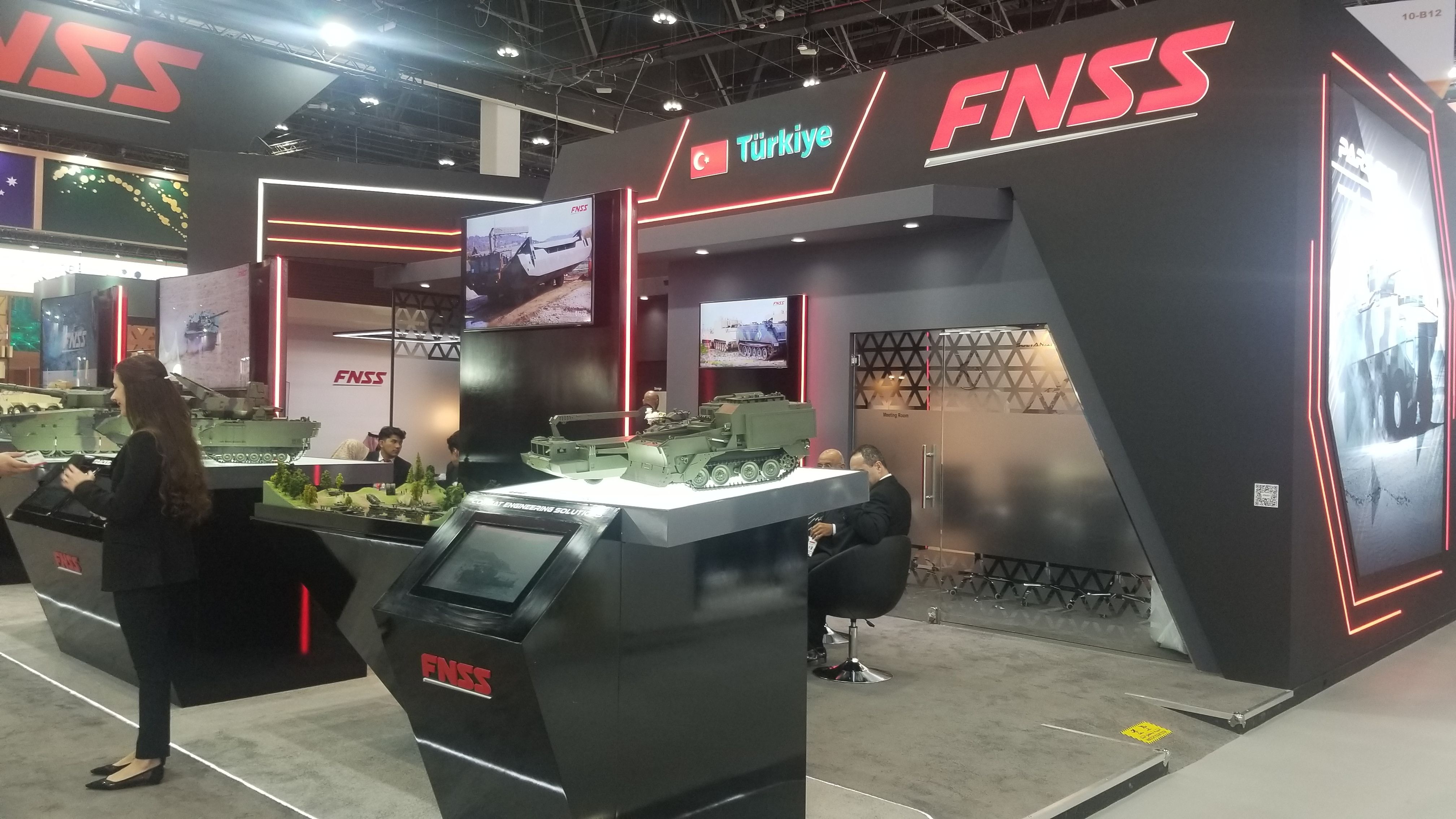 FNSS Exhibits its Capacity in IDEX