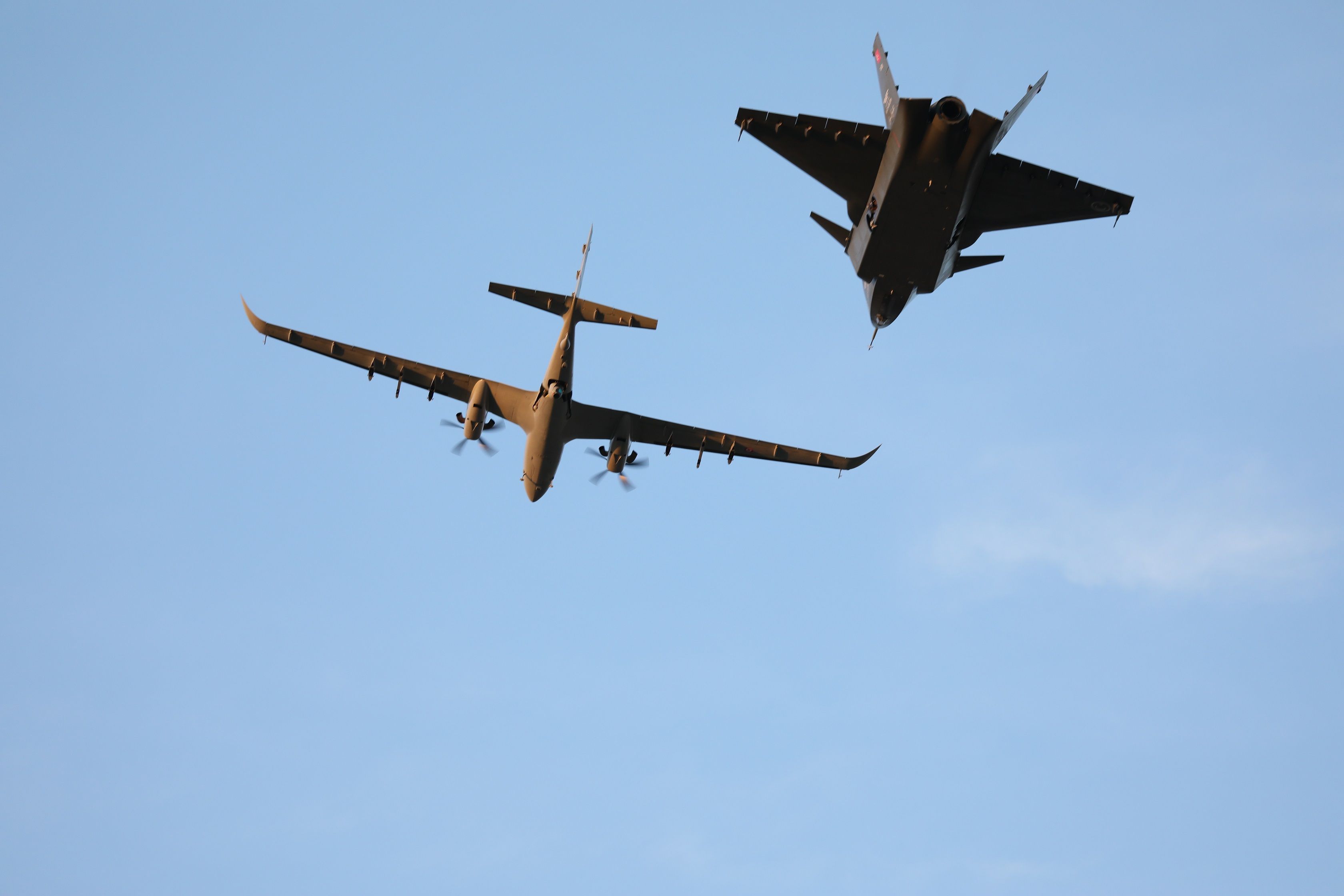 KIZILELMA and AKINCI formation 3 Turdef.JPG
