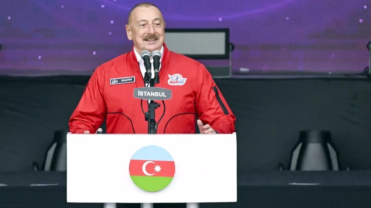 Azerbaijan KIZILELMA TurDef.jpg