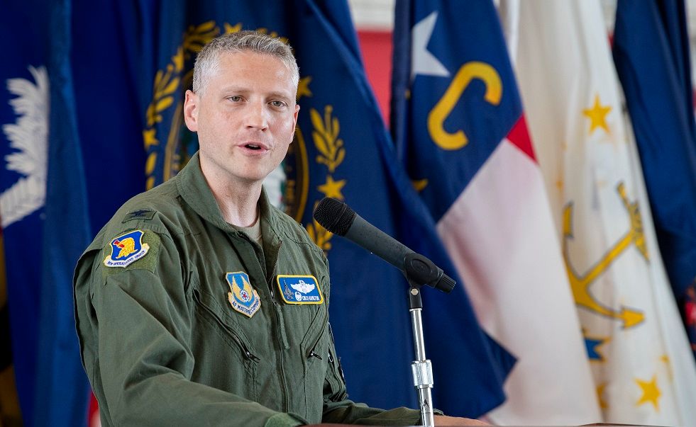 col Hamilton TurDef.jpg