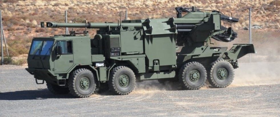 Denel-T5-52.jpg