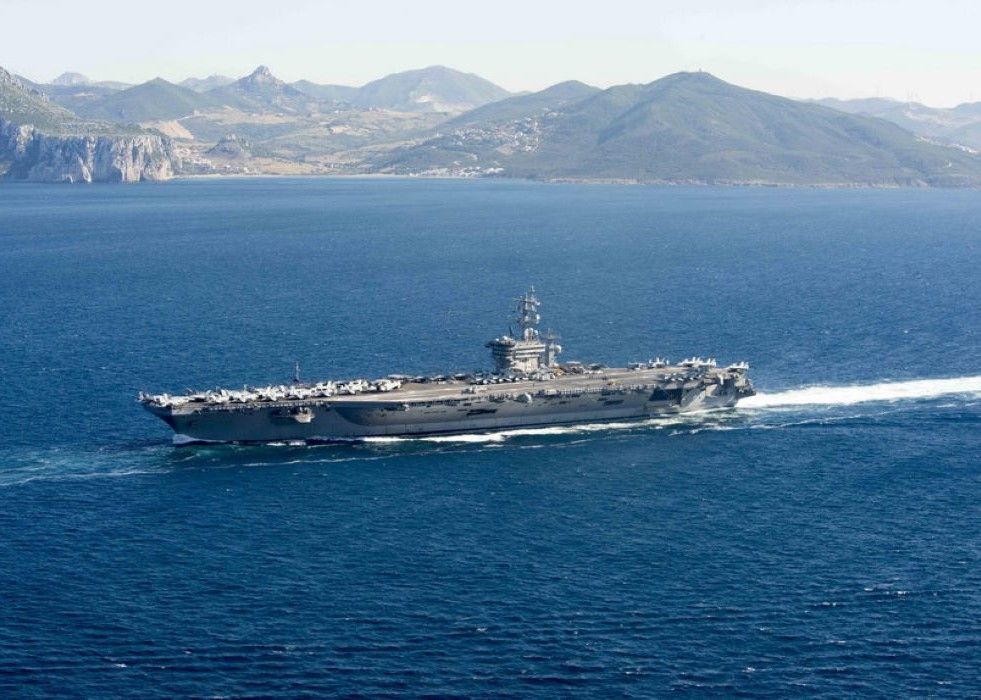 Eisenhower CVN69.jpg