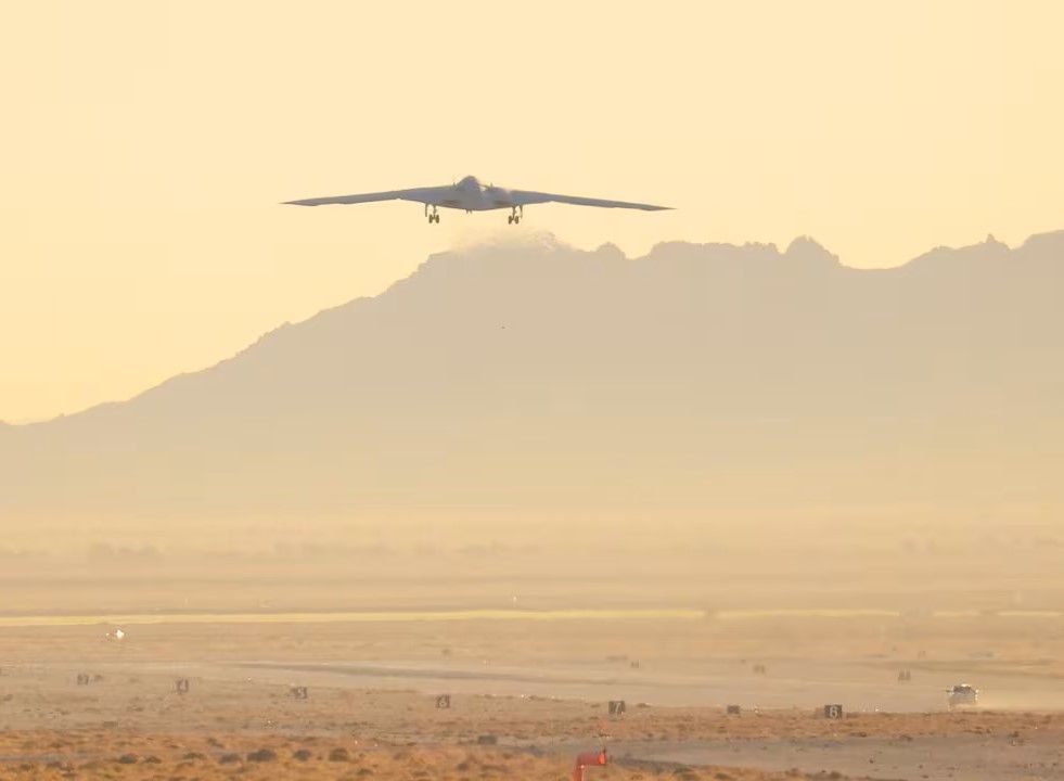 b-21 raider maiden flight.jpg