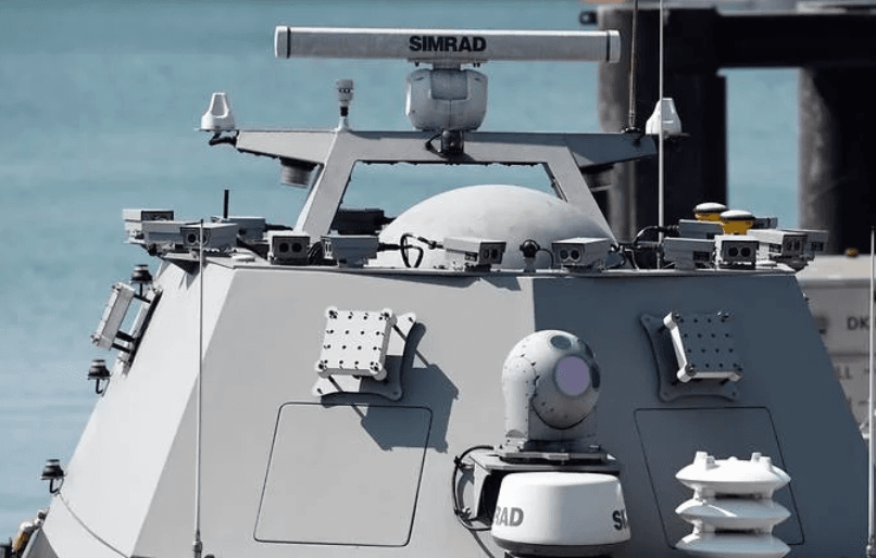 Singapore’s Navy Tests Unmanned Vessels